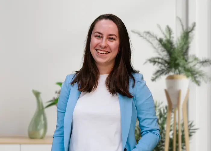 Jasmijn van Houten, Verzekeringsadviseur bij Wente
