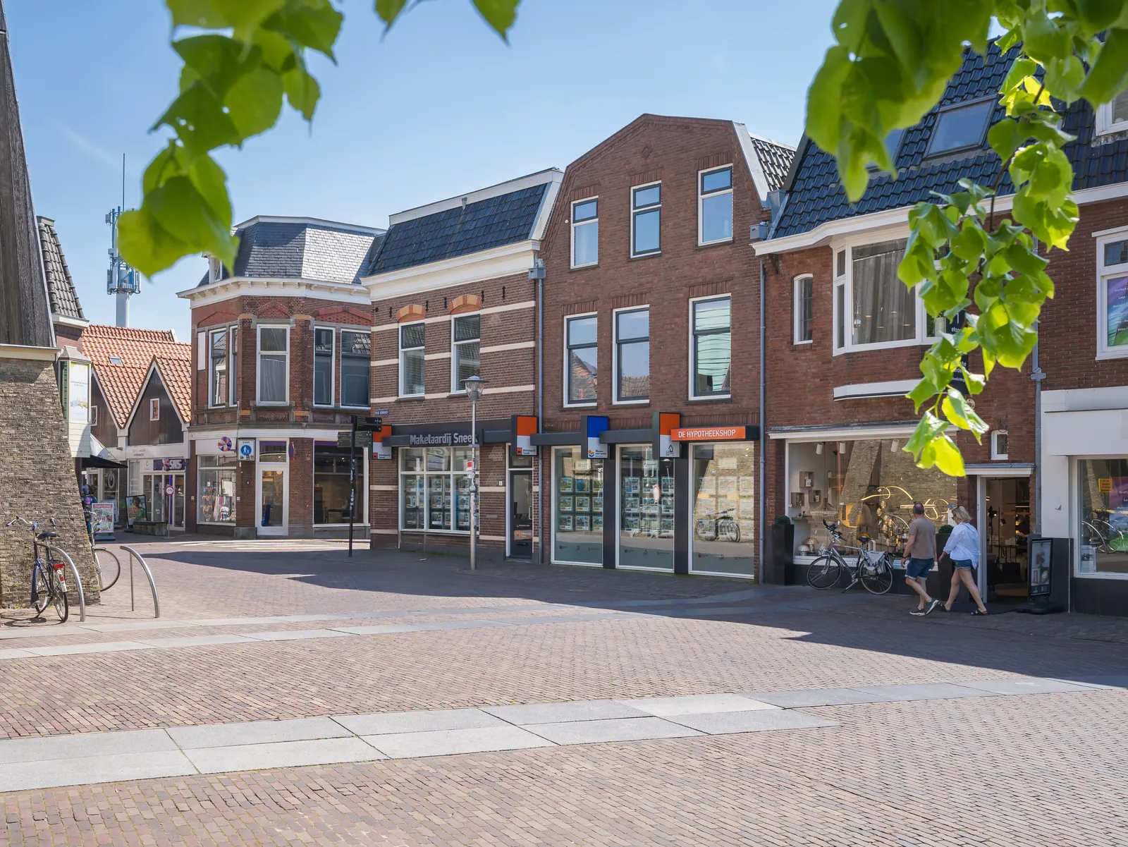 Het kantoorpand in Sneek